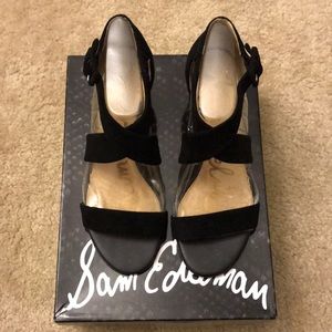 Sam Edelman black suede low heel sandals